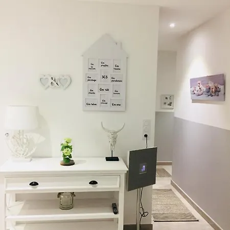 Maison Confort 4etoiles , Clim, , Piscine 別荘 *