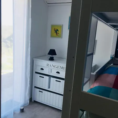 Maison Confort 4etoiles , Clim, , Piscine ボニファシオ