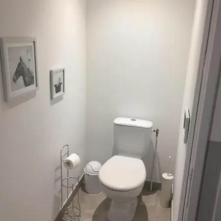 Maison Confort 4etoiles , Clim, , Piscine Semesterbostad