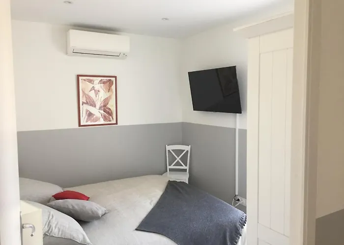 Maison Confort 4etoiles , Clim, , Piscine Hébergement de vacances *